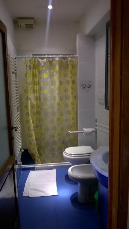 Colonna Home Florence Bilik gambar