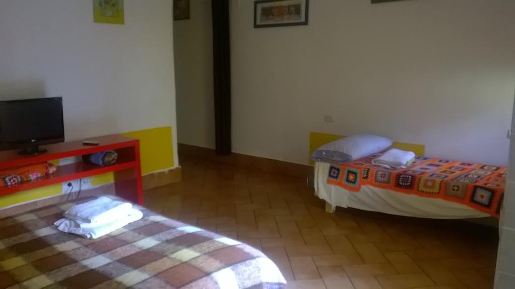 Colonna Home Florence Bilik gambar